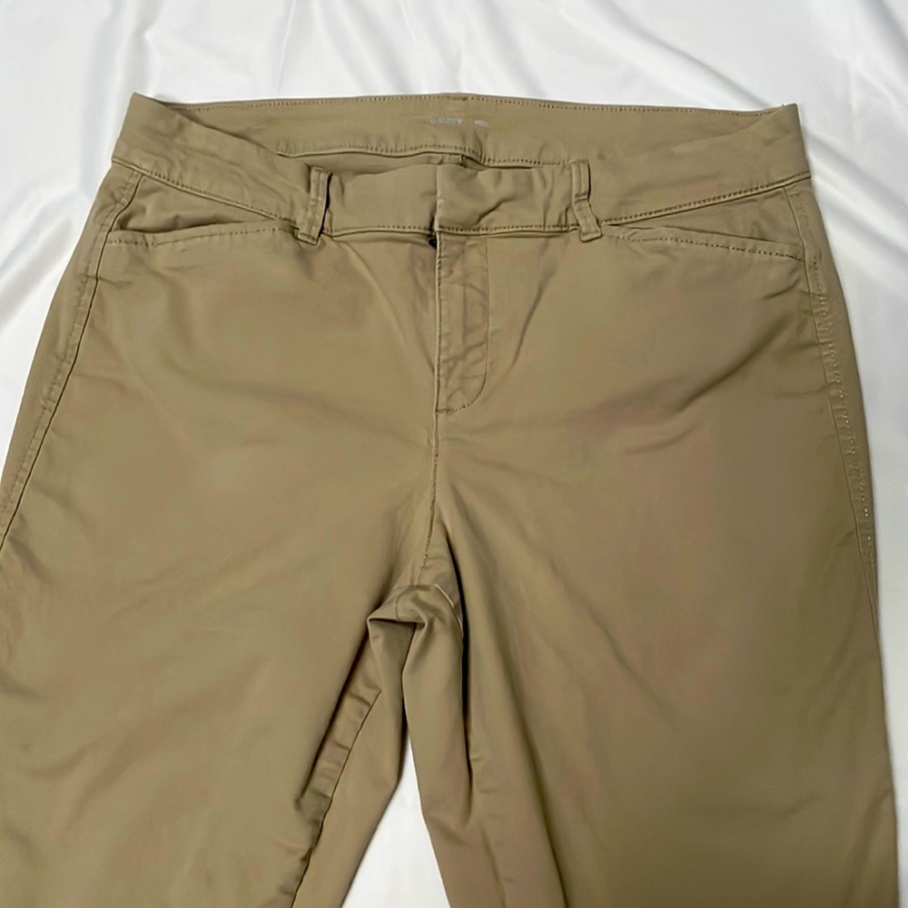 Tan Size 10 Old Navy Pixie Chino Khakis